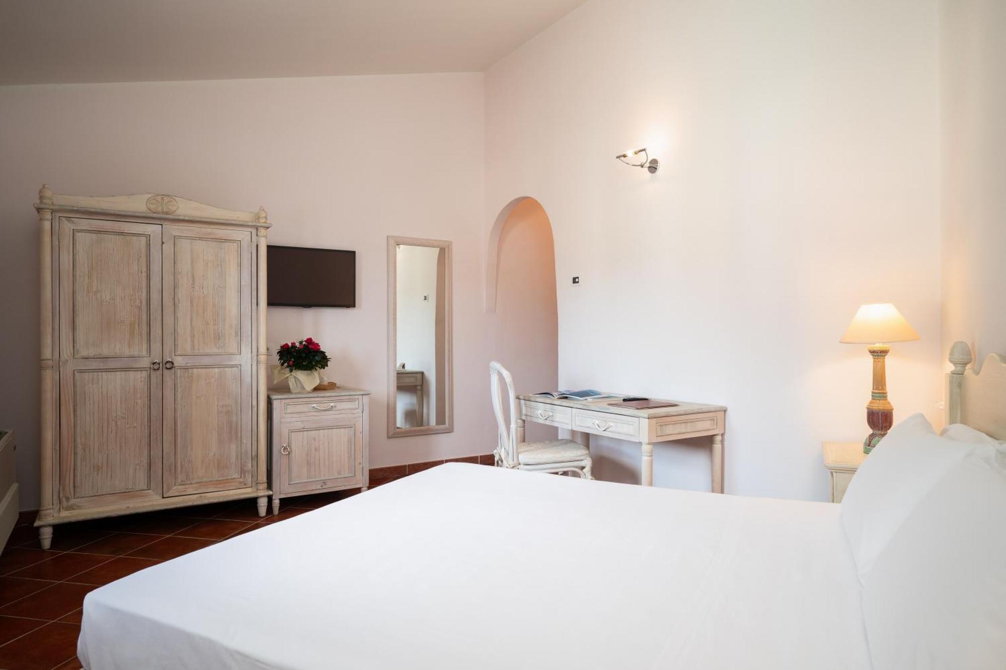 Monti Di Mola Porto Cervo