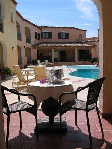Monti Di Mola Hotel 4*